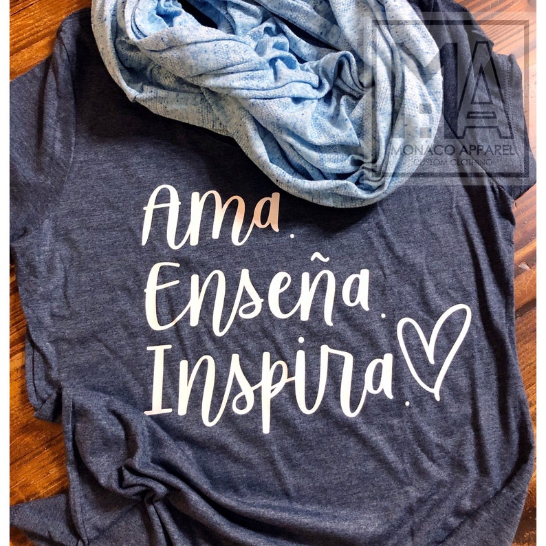 Ama Enseña Inspira Graphic Tee